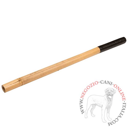 Bacchetta di bambu' per l'addestramento del cane