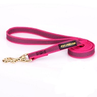 Guinzaglio di colore rosa in nylon gommato per cane